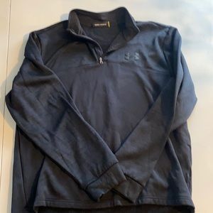 🖤Under Armour pull over Youth XL🖤